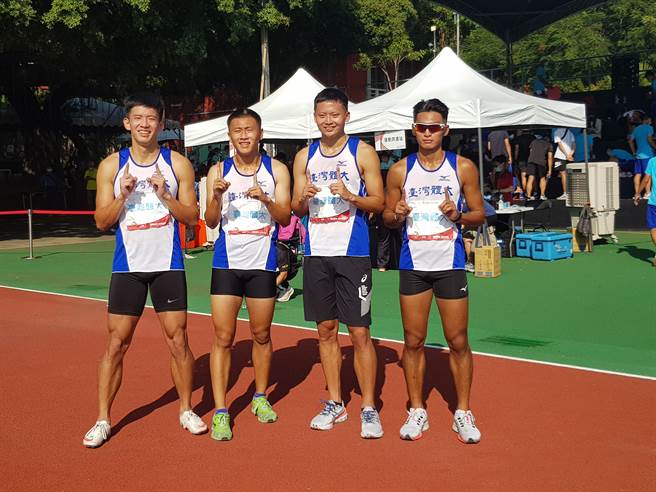 台湾体大完成全大运田径公开男生组4X400公尺接力11连霸。（陈筱琳摄）