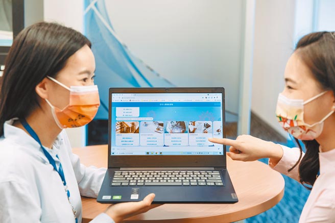 全球人寿「智能保险管家」为价值定位所改版的线上保户专区，推出智能客服「伊将」，以客户体验为中心、落实公平待客，24小时服务不间断。（全球人寿提供）