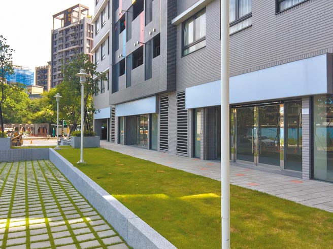 新北市提供新店央北與三峽國光社宅34戶供長者以屋換屋，入住電梯大樓，免再受困擾。 （新北市城鄉局提供／葉德正新北傳真）