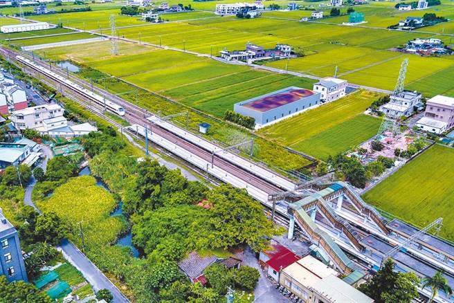 高铁宜兰站交通部属意位于礁溪乡的四城站，但因四城站位置偏北，引起地方多数民眾不满，游锡堃指「四城站缺点最多。」图为四城地区空拍照。（本报资料照片）