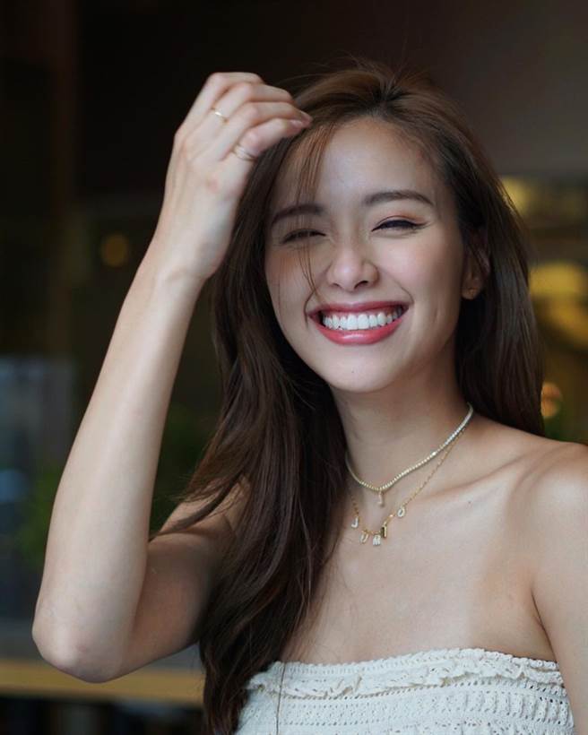 曾淑雅晒出满脸皱纹照。（图／翻摄自jumbotsang IG）