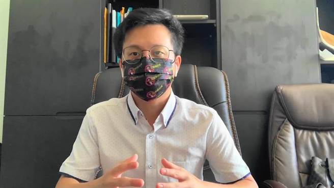 罷免團體「刪Q總部發言人」MAX砲轟陳柏惟曾肇逃「不尊重法律，應自己辭職」。（刪Q總部提供／王文吉台中傳真）