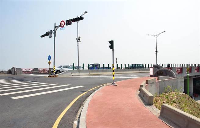 「彰滨工业区鹿安桥衔接西滨快速公路桥下道路工程」盼了5年，预计年底可以完成发包。（彰化县政府提供／吴敏菁彰化传真）