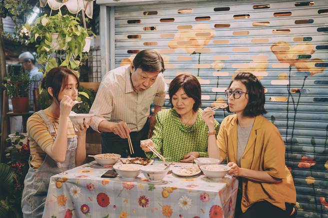 《妈，别闹了！》生动刻画亲子关系与人生各种荒唐。（Netflix提供）