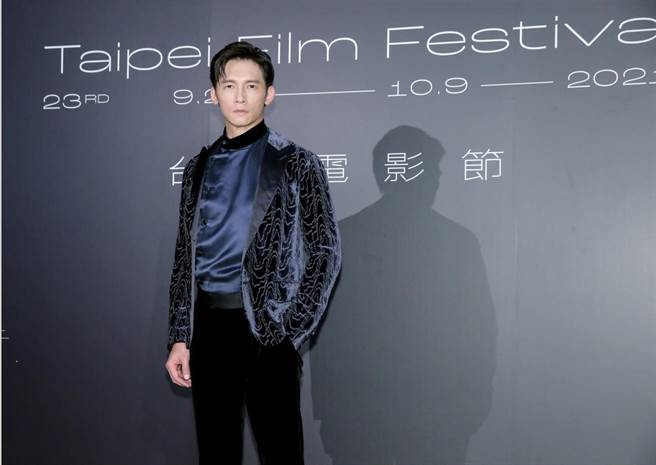 温升豪表示拍摄《茶金》过程顺利，和同剧演员培养出好感情。（罗永铭摄）