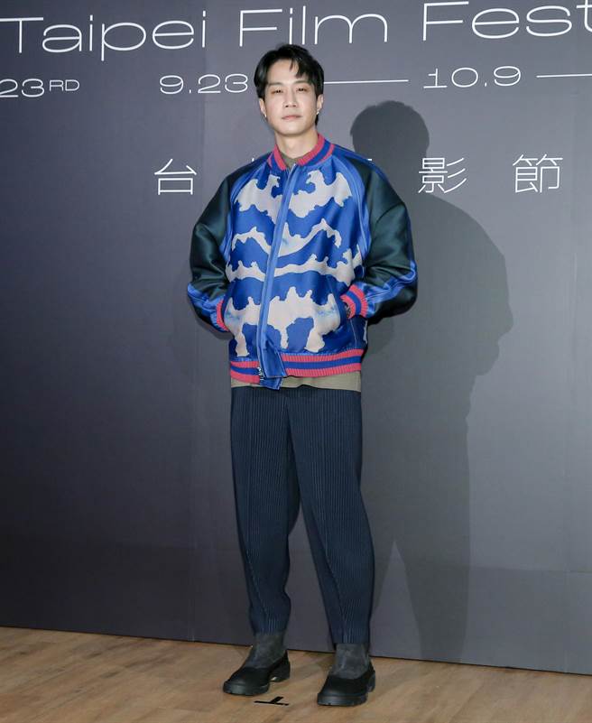 薛仕凌低调谈金钟双料得奖后的心情转折。（罗永铭摄）