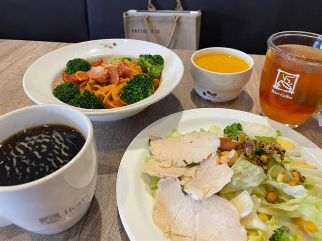 怡客咖啡推出200振兴单人餐，折扣66折。（怡客提供）
