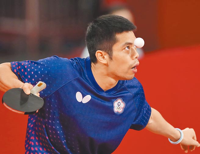 「桌球教父」庄智渊在亚锦赛金牌战，以2比3不敌南韩李尚洙。（本报资料照片）