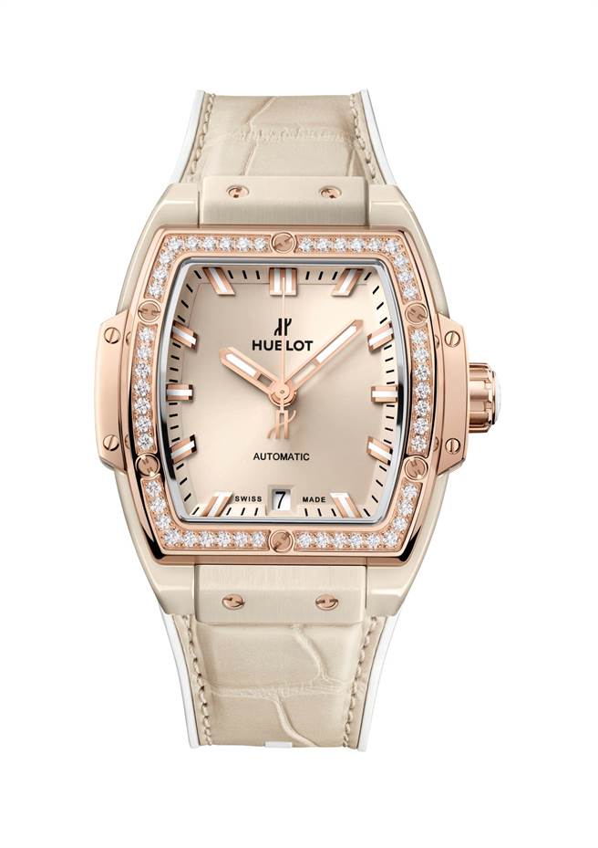 宇舶表Spirit Of Big Bang 杏色陶瓷镶钻皇金款女表，74万9000元。（HUBLOT提供）