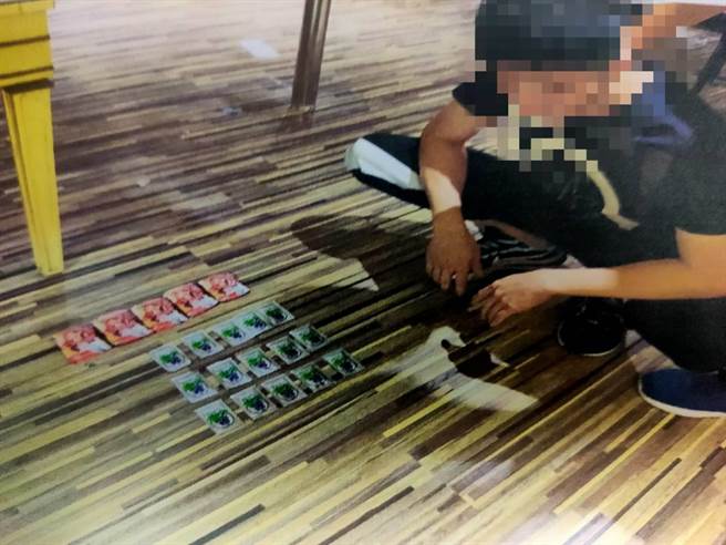 高雄27歲鄭姓男子與女友到苓雅區一間摩鐵休息開毒趴，警方詢後將情侶2人依毒品危害防制條例移送偵辦。（翻攝畫面／洪浩軒高雄傳真）