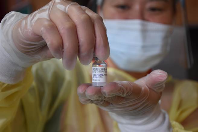 第11轮疫苗施打预约平台，是以BNT为主。（谢明俊摄）