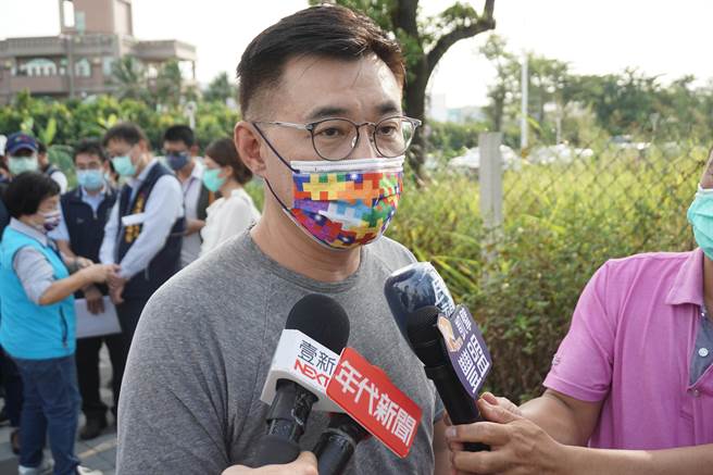 国民党立委江启臣表示，发动报復性罢免违背「人民作主」精神。（王文吉摄）