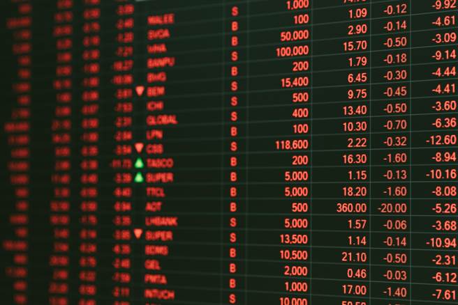 存股族跟波段操作都爱0056的理由。(示意图／shutterstock)