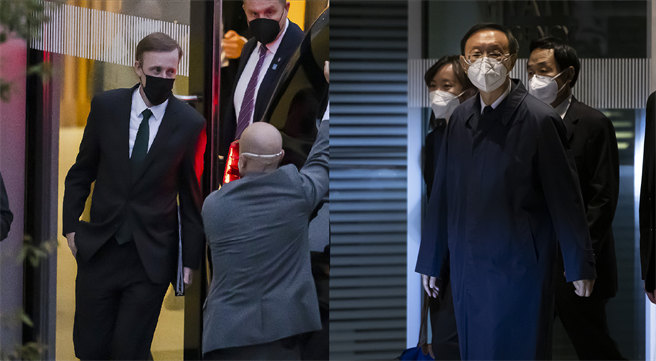 沙利文(左)與楊潔篪(右)的蘇黎世會談，是拜登政府與北京之間元首級以下的各種接觸中，至今為止「最為有意義和實質性的接觸」。（圖／合成圖via美聯社)
