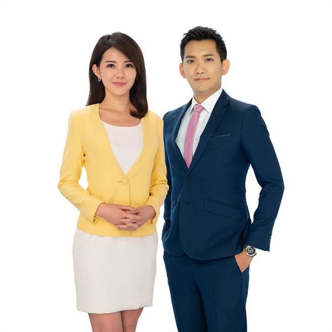 中视主播林佩洁（左）和陈志耕今年2度联手转播国庆盛典。（中视提供）