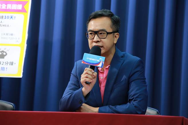 国民党前文传会副主委黄子哲。（赵婉淳摄）