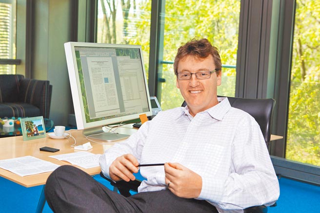 2021年诺贝尔化学奖两位得主都曾来过台湾，图为美国化学家麦克米伦。（普林斯顿大学提供）