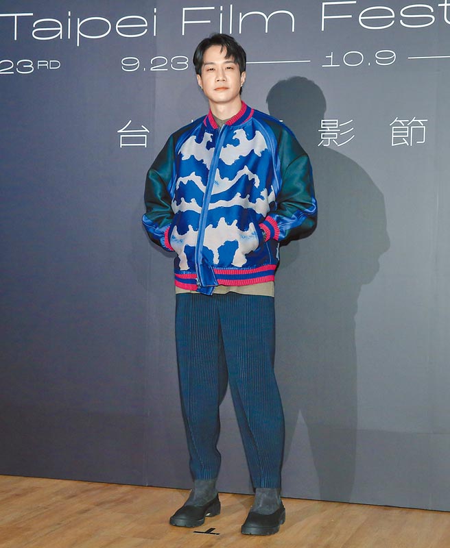 薛仕凌昨低調談金鐘雙料得獎後的心情轉折。（羅永銘攝）