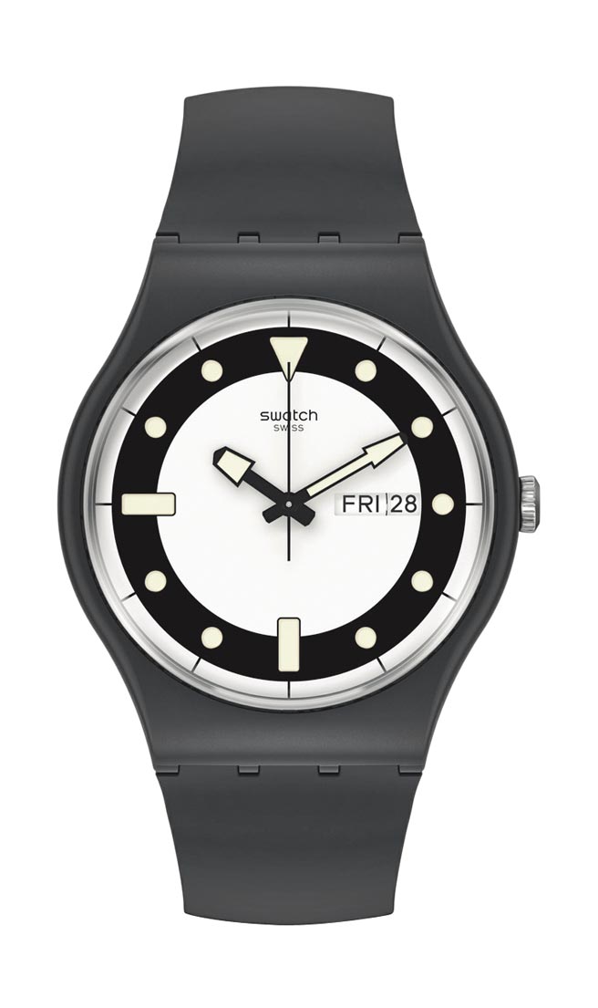 SWATCH復刻版黑色腕表，2850元。（SWATCH提供）