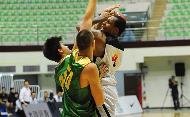 前火箭、台银球员史密斯(中华篮协提供)