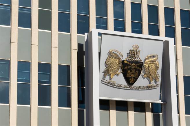 澳洲首都特区议会（ACT Legislative Assembly）通过修法，明文规定在性行为过程中偷偷拔掉保险套的做法为刑事罪行。(图／shutterstock)
