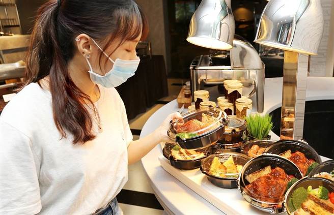 台北王朝加入「贩店」 热潮，打造全新食集。（业者提供）