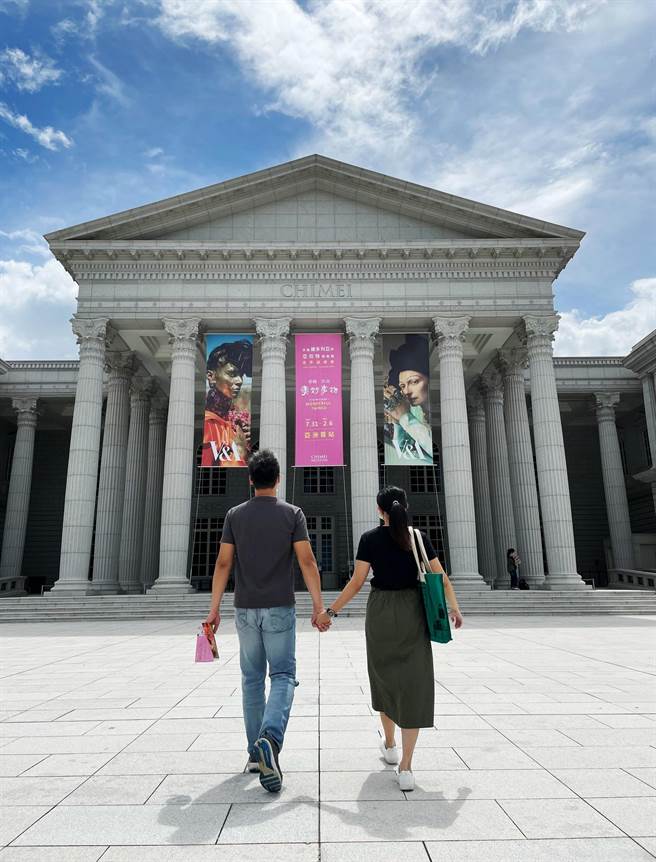 搭振興券優惠，奇美博物館推「雙人看特展」回饋6.7折。(奇美博物館提供／曹婷婷台南傳真)