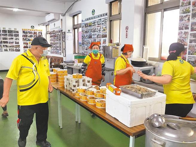 北市议员游淑慧8日透露，有里长因同时请领社会局和民政局的租金补助，且为同一地点，被检调以诈领名义介入调查，但明明是市府补助制度不清，核发时也没进行资料的勾稽比对，简直陷基层里长于不义。（本报资料照片）