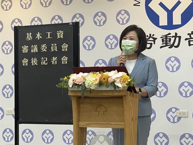 劳动部部长许铭春。（图／邱琮皓）