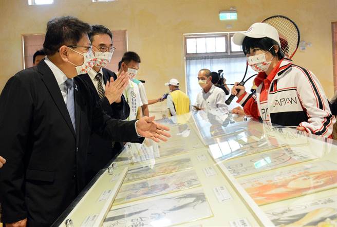 屏東演武場舉辦「台日友情」日本漫畫家感謝簽名板展，展現台日情誼。（林和生攝）