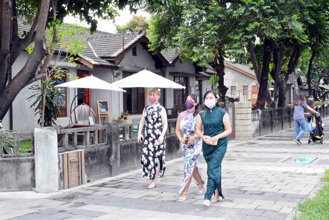 有着网美打卡胜地之称的屏东胜利星村创意生活园区，选在后疫情时代筹设商圈发展协会。（林和生摄）