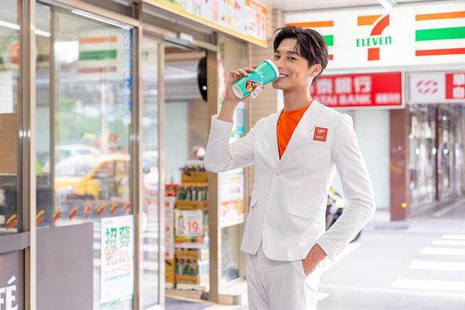 宋伟恩担任饮品活动打气大使。（先势公关提供）