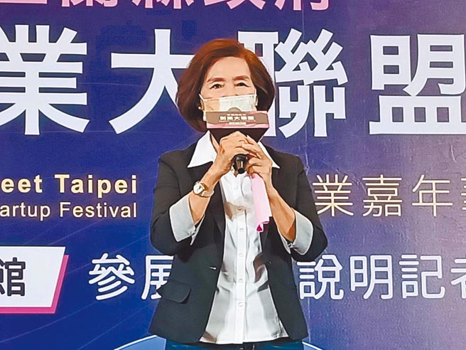 宜蘭縣長林姿妙表示，交通部曾經允諾高鐵延伸宜蘭案一定會做。（胡健森攝）