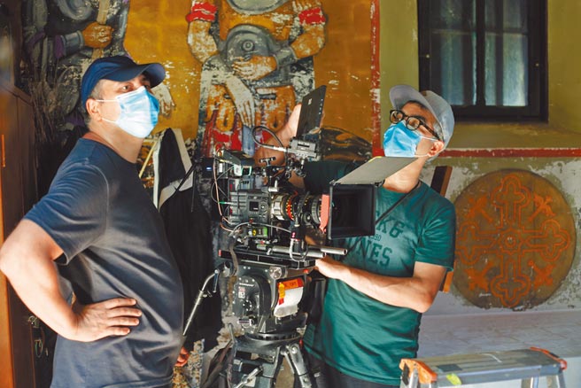 哈都裘德（左）透露自己最爱的台湾影人为吴念真、侯孝贤。（海鹏提供）