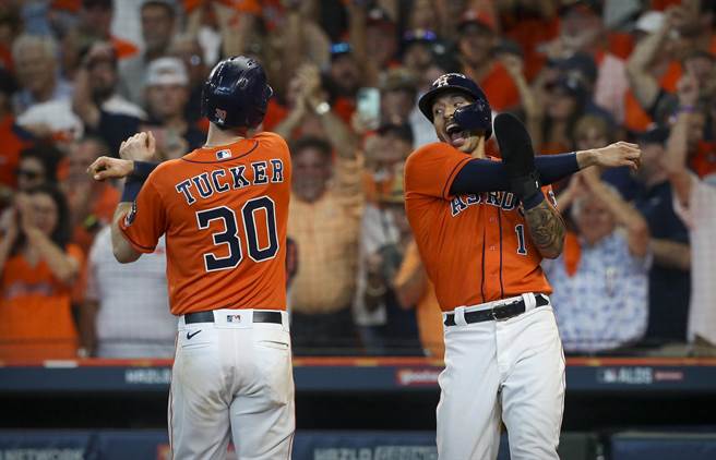 太空人打击再爆发(路透社)