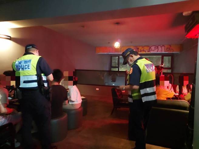 雙十國慶連續假期啟動，林口警擴檢拚治安顧交通。(林口分局提供)