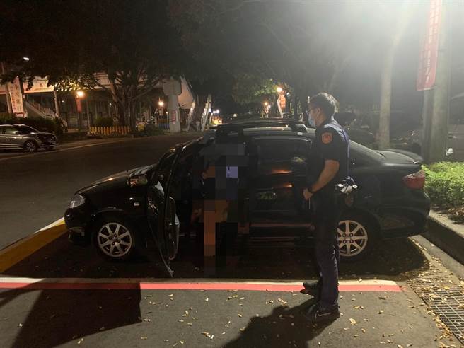 來自桃園市勤務中心的緊急協尋通知，一名與太太離婚許久的楊男，因久未見到小孩從桃園開車到彰化，但仍未順利見到太太與小孩，因此發送欲自殺訊息給家人。(民眾提供／吳建輝彰化傳真)