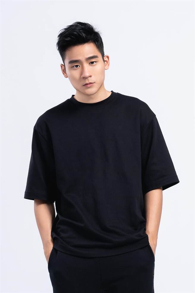 李杰明本月將推出新專輯《李杰明同名專輯》。（陶山音樂提供）