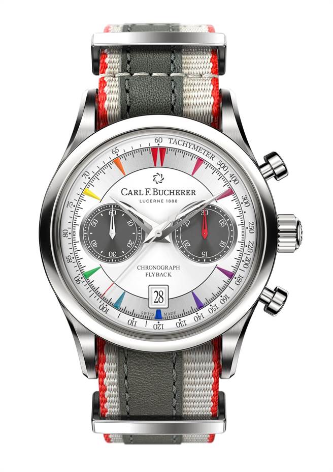 宝齐莱与笔具品牌Caran d’Ache跨界合作推出马利龙Manero Flyback Signature腕表，红灰色系帆布表带。（CarlF.Bucherer提供）