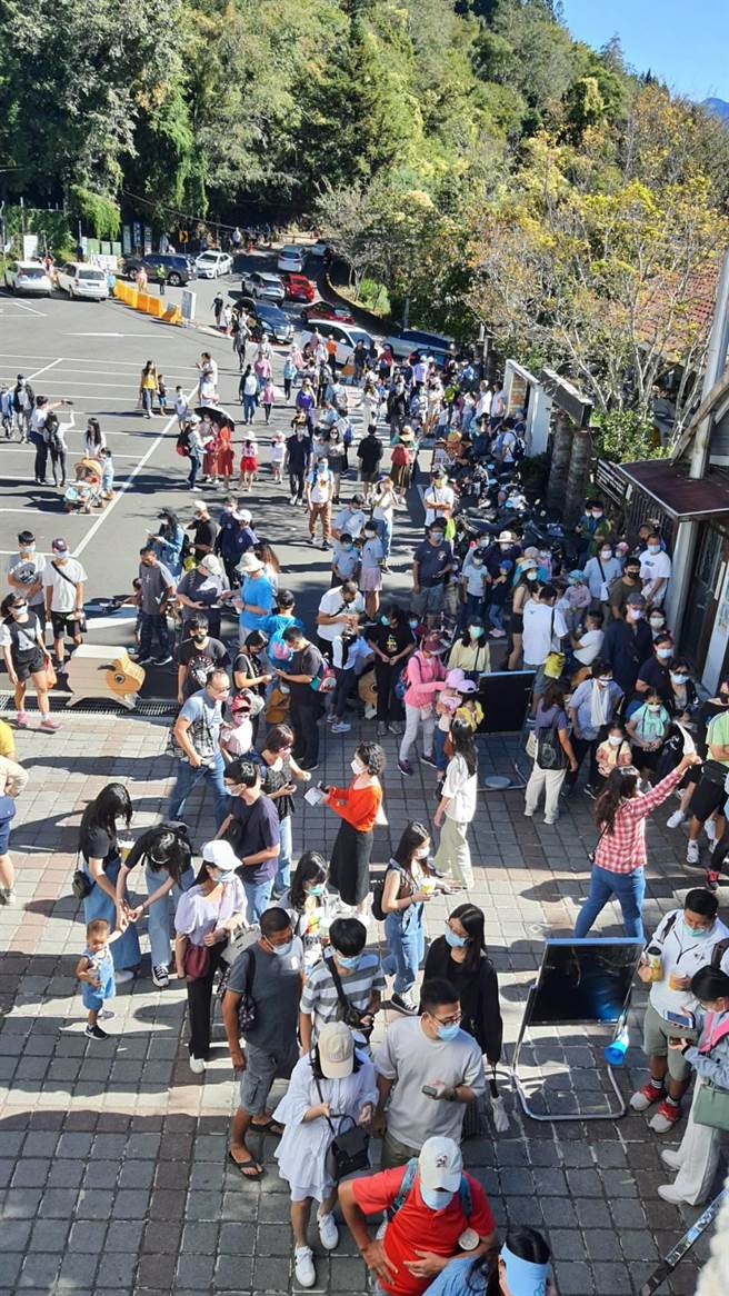 清境农场国庆日涌入8300人，创下今年最高纪录。（清境农场提供／陈淑芬南投传真）