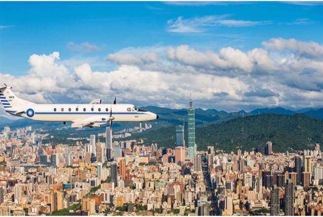 B-1900C行政專機。（圖／軍聞社提供）
