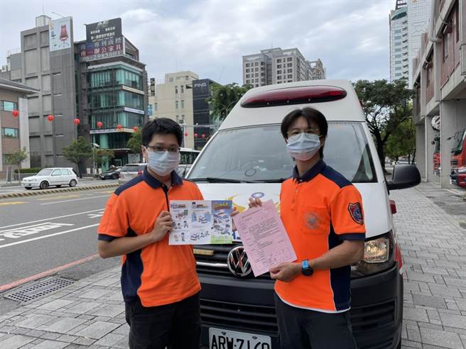 台南市消防局去年執行濫用救護車資源的罰則，僅開出25張收費告知單，經審核後7件成案，未來將由中央修法開罰。（台南市消防局提供／程炳璋台南傳真）