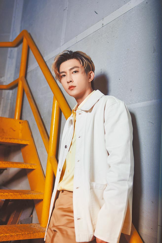 炎亞綸日前獲金鐘獎最佳綜藝節目主持人獎。（CL Creative ＆ Entertainment）