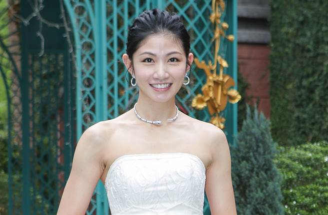 李千那日前透露身边有护花使者，切割是元介。（图／中时资料照片）