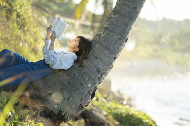 梁静茹现今的生活哲学态度是「把握当下」。（Vocalist Music提供）