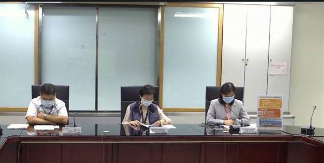 衛生局記者會說明，北市內湖區一名幼教老師，北市共匡列122位接觸者，其中119人採檢為陰性，其他 3人則在等待檢驗報告中。（摘自北市衛生局記者會）