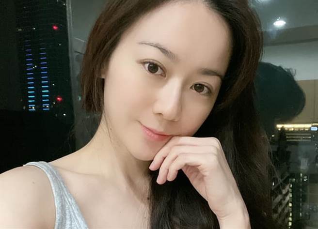 游诗璟透过脸书急寻父亲下落。（图/游诗璟FB）