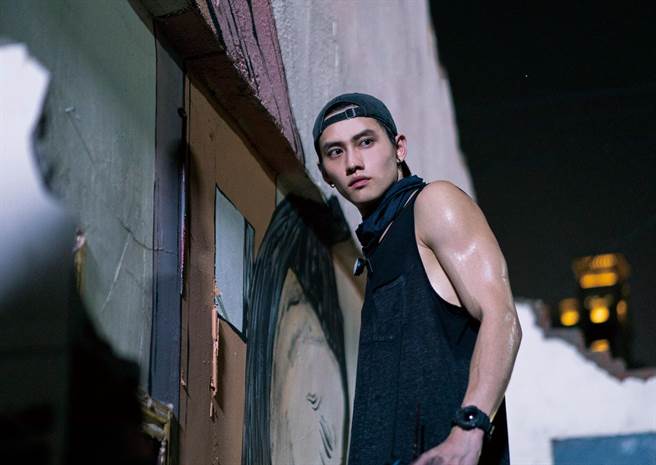 范少勳在《四樓的天堂》演出令人驚艷。（公視提供）