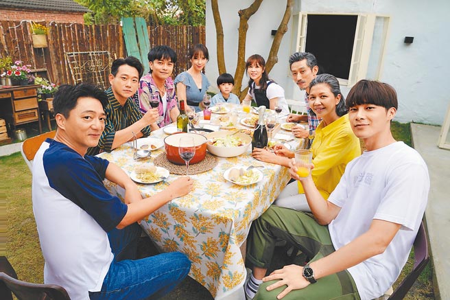 《俗女养成记2》10日播出最终回，剧中每一段关系都有了圆满的交代。（华视、CATCHPLAY提供）