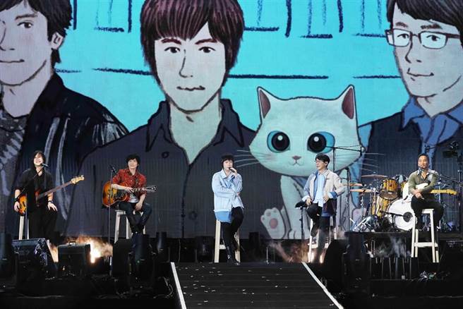 網瘋傳五月天高雄世運場館唱跨年 相信音樂回應了。（資料照）